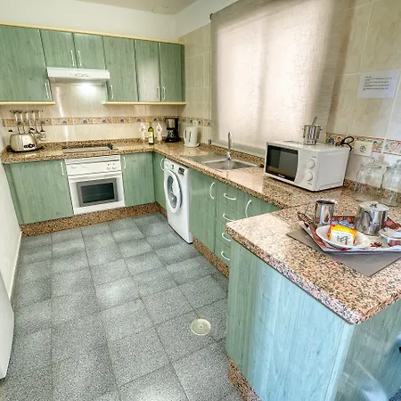 オナ エル マルケス アパートホテル