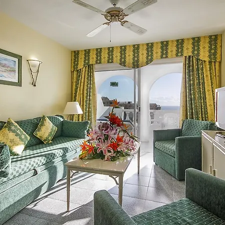 アパートホテル オナ エル マルケス