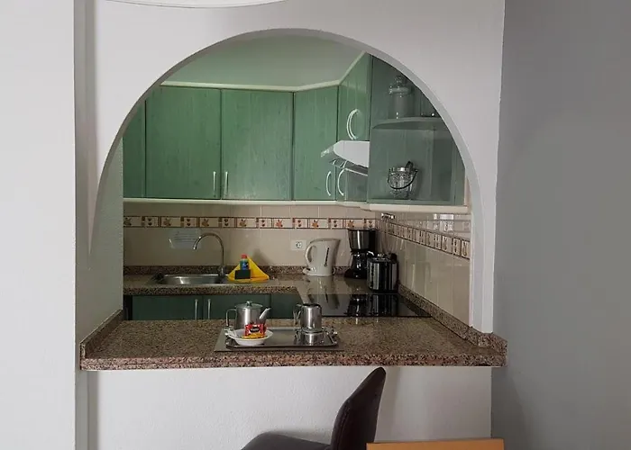 Ona El Marqués Apartahotel