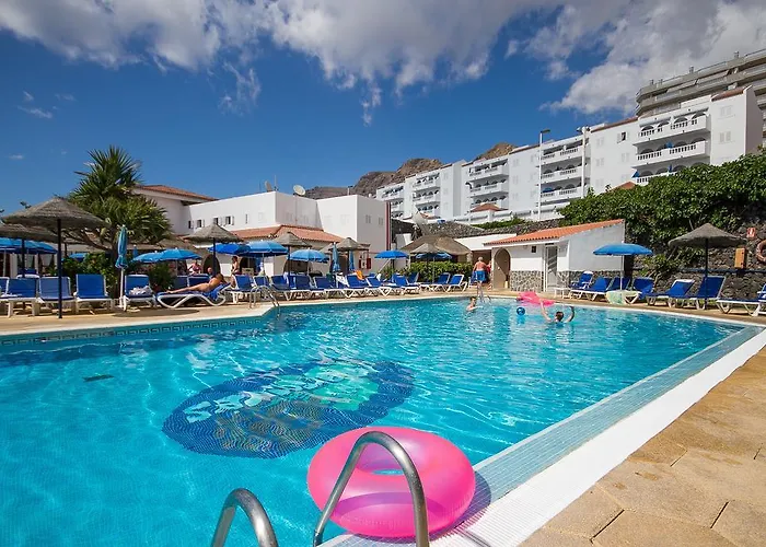 Ona El Marqués Apartahotel 4*