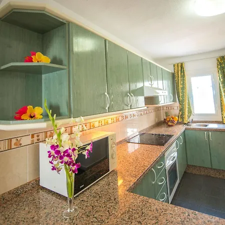 Ona El Marques Apartmanhotel 3*