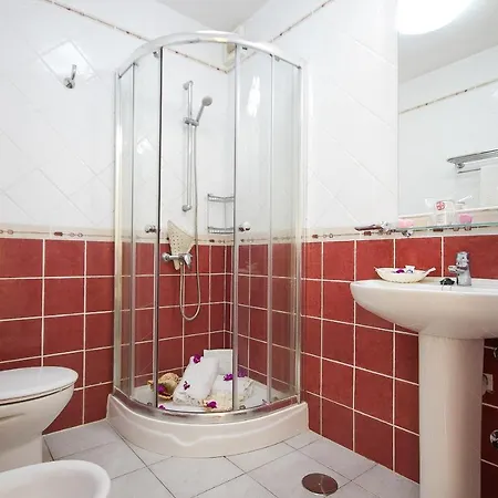 Apartmanhotel Ona El Marques 3*